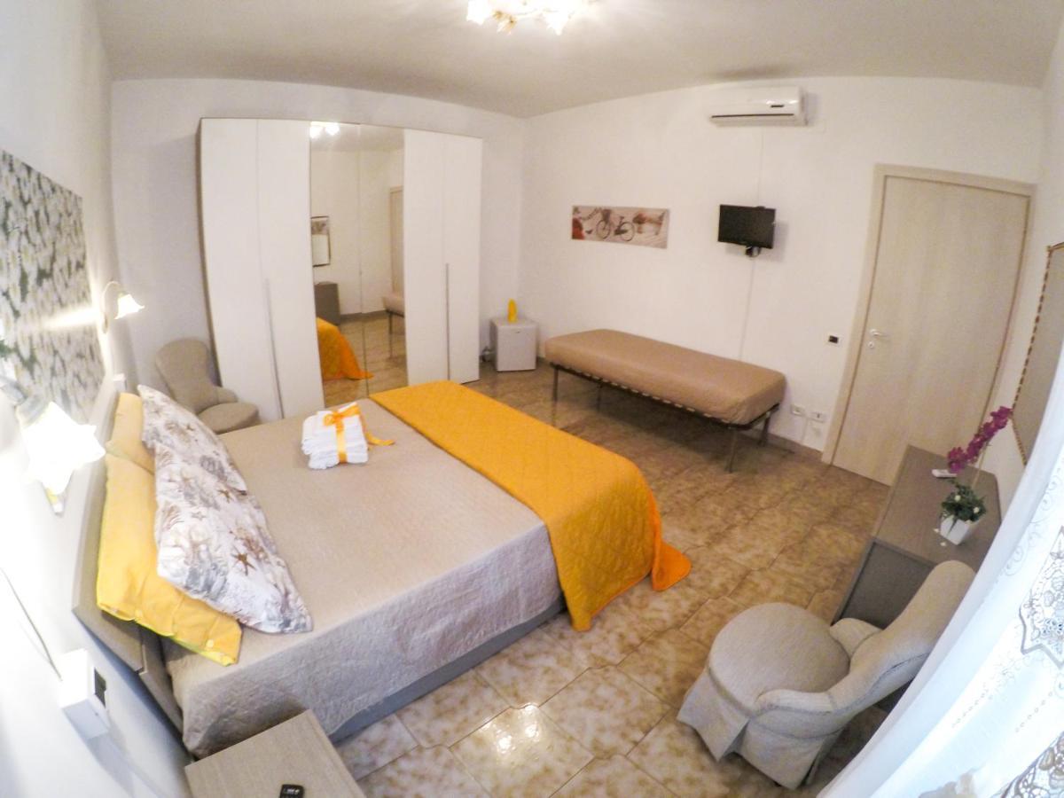 B&B La Strea Porto Cesareo Bagian luar foto
