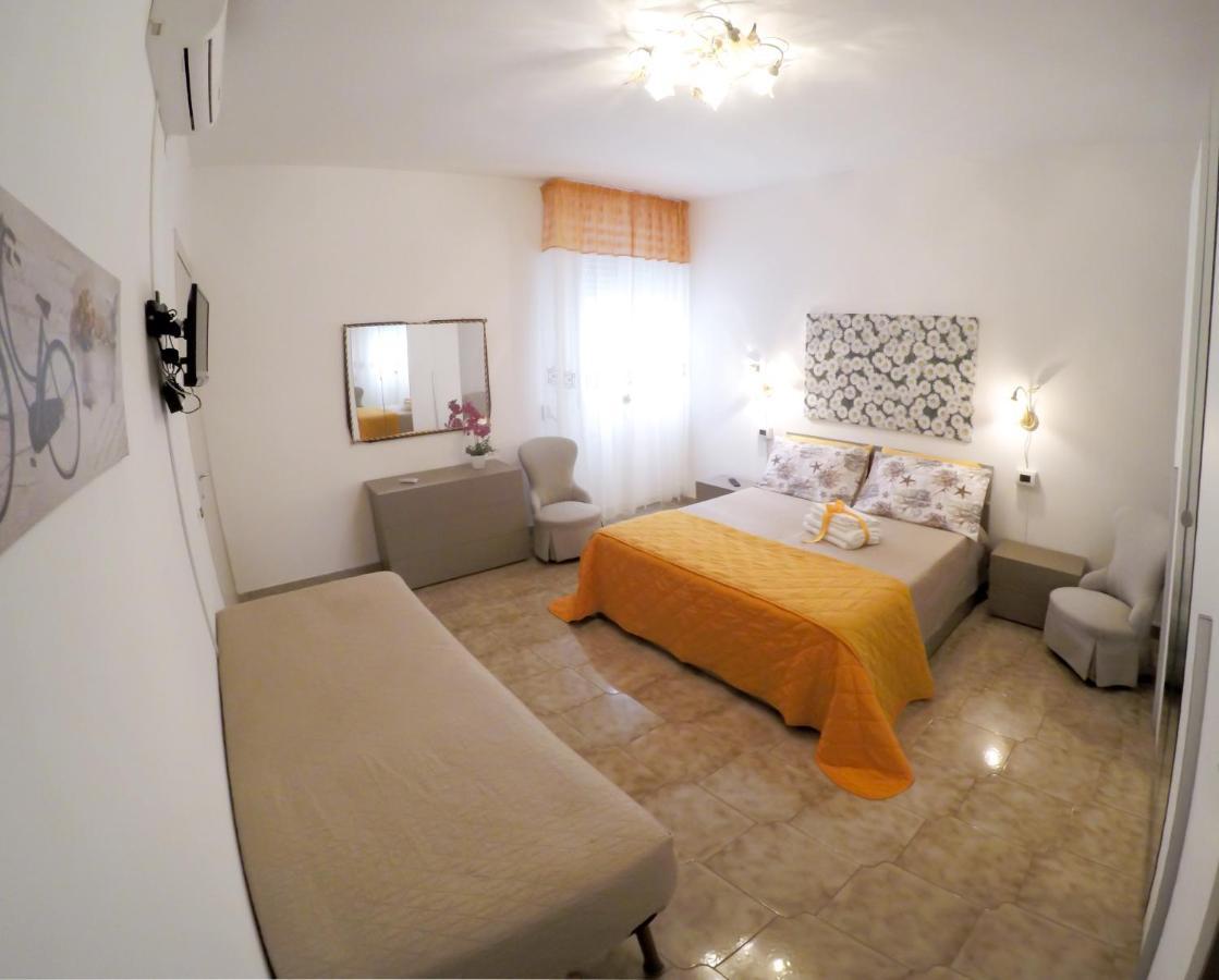 B&B La Strea Porto Cesareo Bagian luar foto